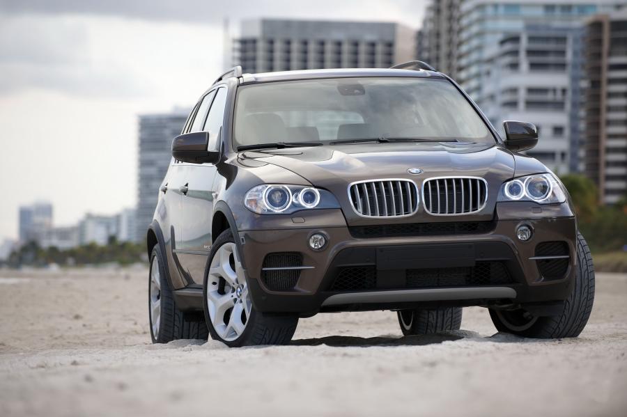  BMW X5 2011 года  (фото 1 из 190)